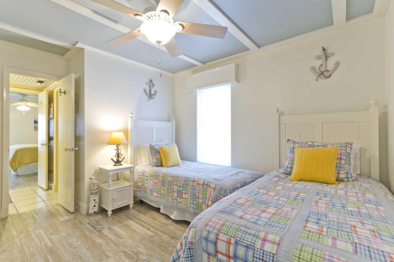 Edge Water Villa South Padre Island Buitenkant foto